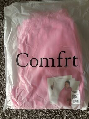 Comfrt Women's Pink Track Pants & Joggers
